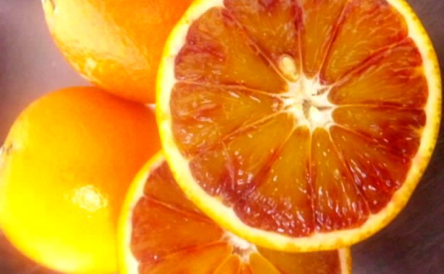 ブラッディーオレンジ　国産フルーツ｜産直くだもの